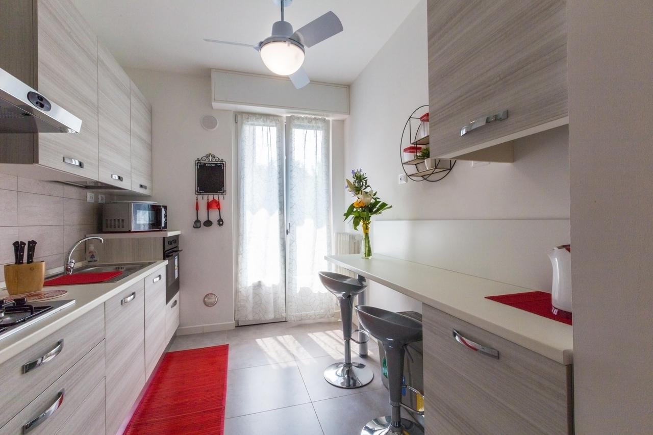 Business Balcony Flat Milano